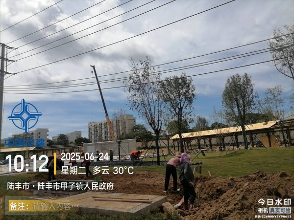 甲子镇府面前广场施工