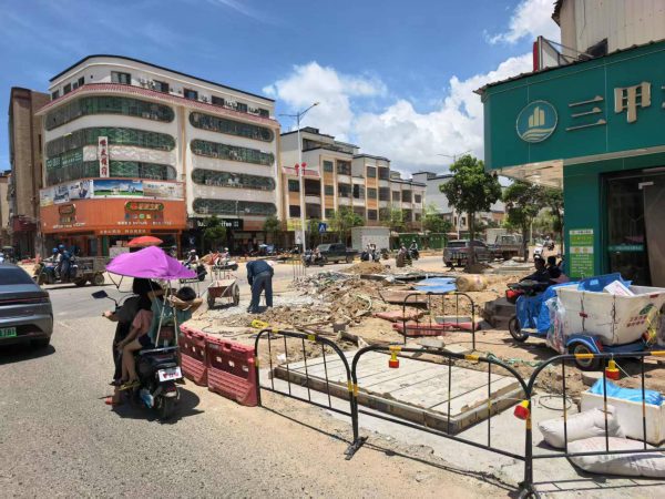 开展三线整治，部分高压线落地。